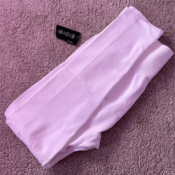 White leggings - Picture 2 of 5